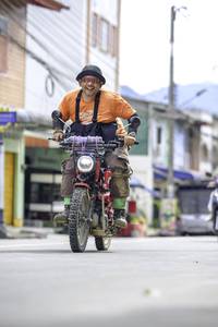 BIB: 
                            <button type="button" onclick="openModal(24671332)" class="btn btn-primary btn-sm float-right btn-popup" data-toggle="modal" data-target=".modal-high-quality">
                        <i class="fas fa-shopping-cart"></i> Add to Cart
                    </button>
                                            <button type="button" onclick="isThisMe(24671332, true)" class="btn btn-success btn-sm float-right btn-popup btn-isme hidden" data-toggle="tooltip" data-placement="bottom" title="นี่คือรูปของคุณใช่ไหม คลิกที่นี่เพื่อเอาเข้าอัลบั้ม">
                        <i class="fas fa-plus"></i> Add to album
                    </button>
                    <button type="button" onclick="isThisMe(24671332, false)" class="btn btn-warning btn-sm float-right btn-popup btn-isnotme hidden">
                        <i class="fas fa-ban"></i> Remove from album
                    </button>